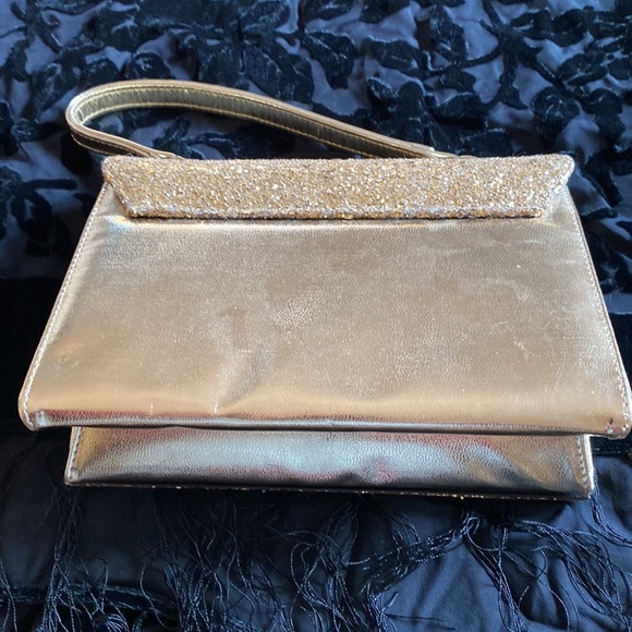 Vintage gold handbag - Picture 3 of 10